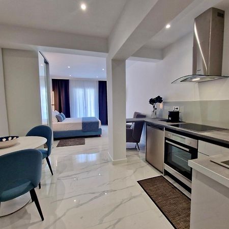 Kassiopi Piazza Suites ภายนอก รูปภาพ