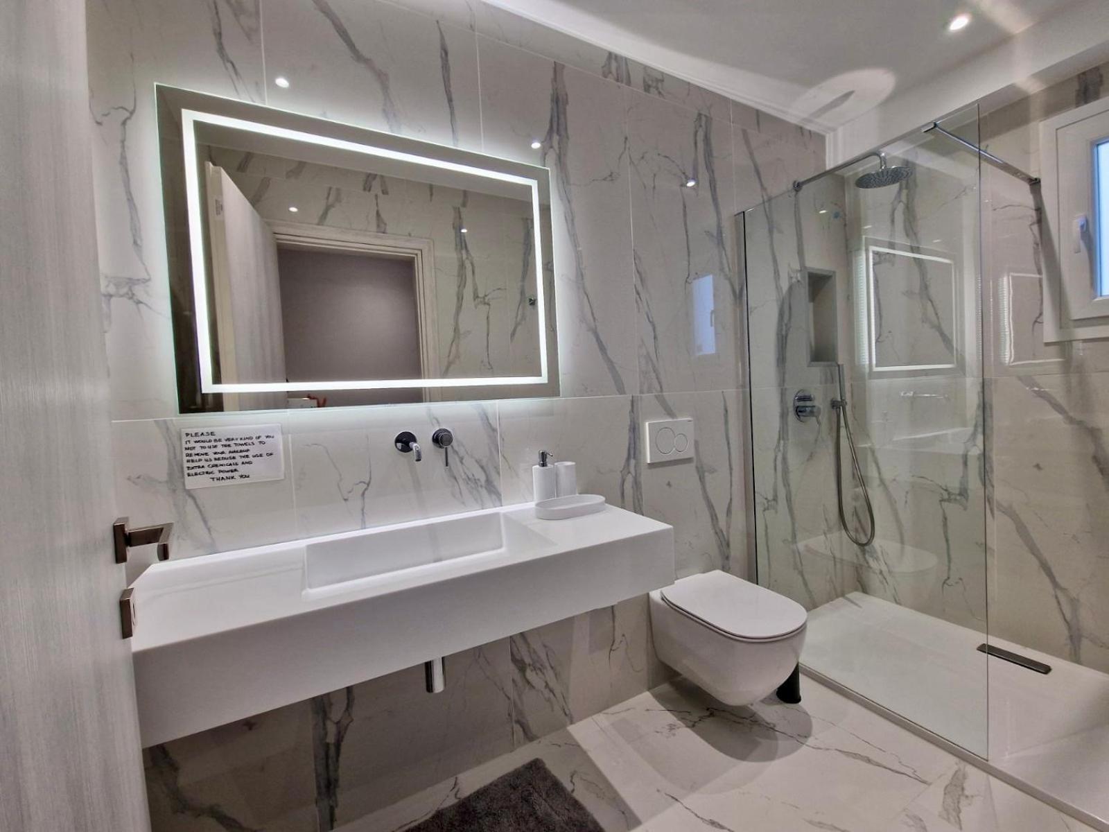 Kassiopi Piazza Suites ภายนอก รูปภาพ