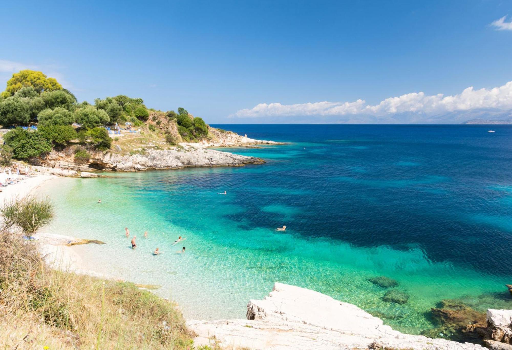Kassiopi Piazza Suites ภายนอก รูปภาพ